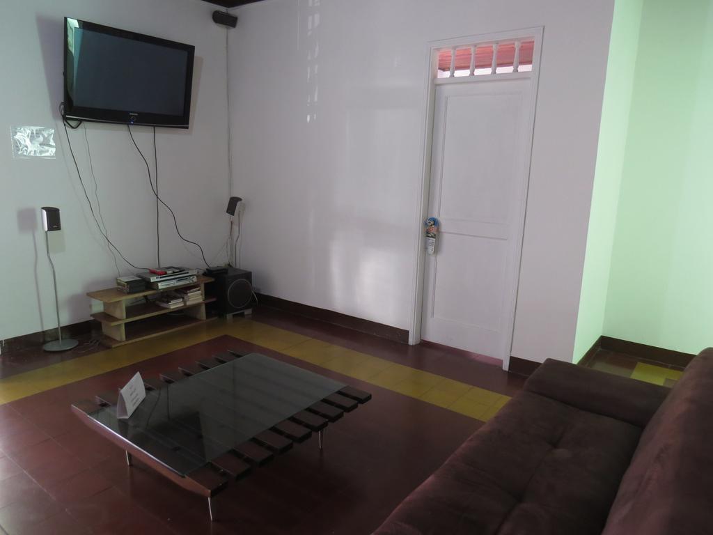 Hostal Casa Prado Меделин Екстериор снимка