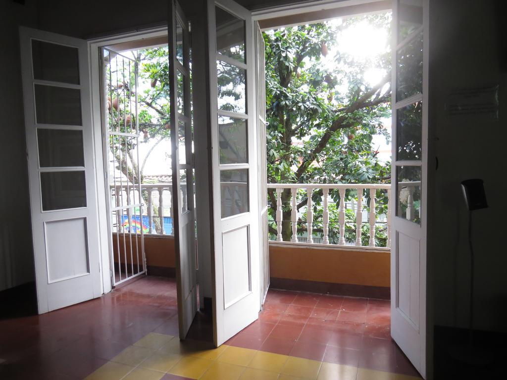 Hostal Casa Prado Меделин Екстериор снимка