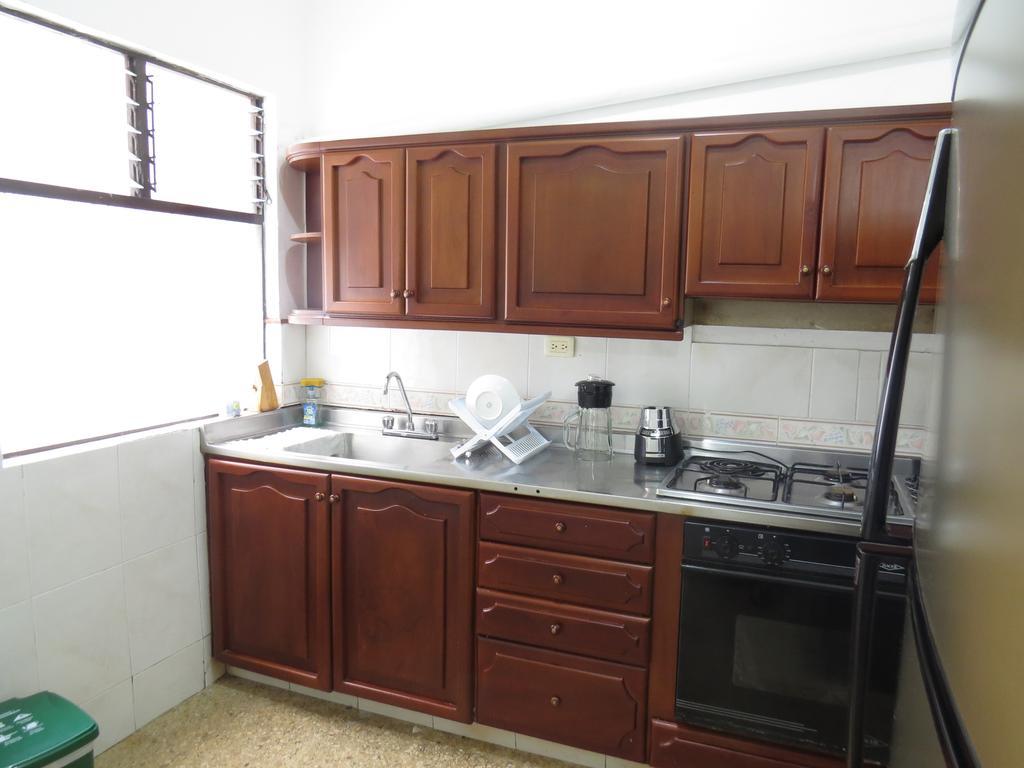 Hostal Casa Prado Меделин Екстериор снимка