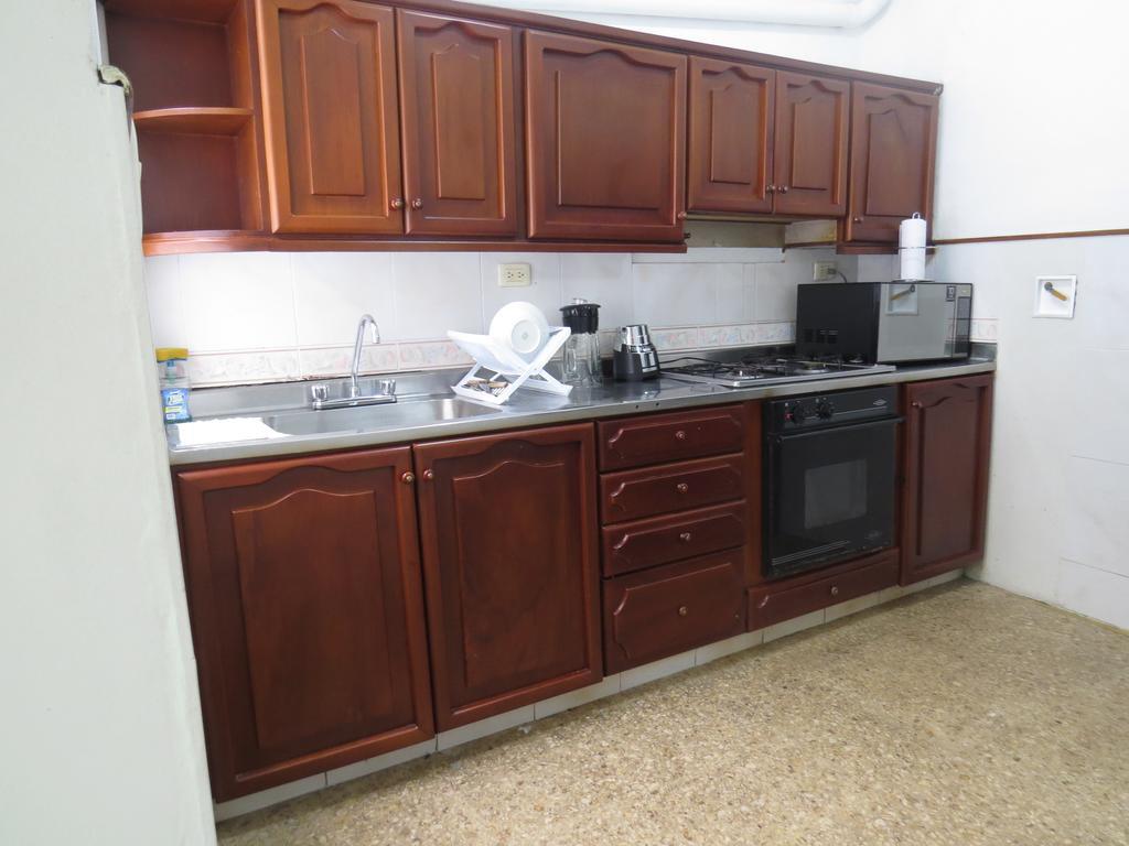 Hostal Casa Prado Меделин Екстериор снимка